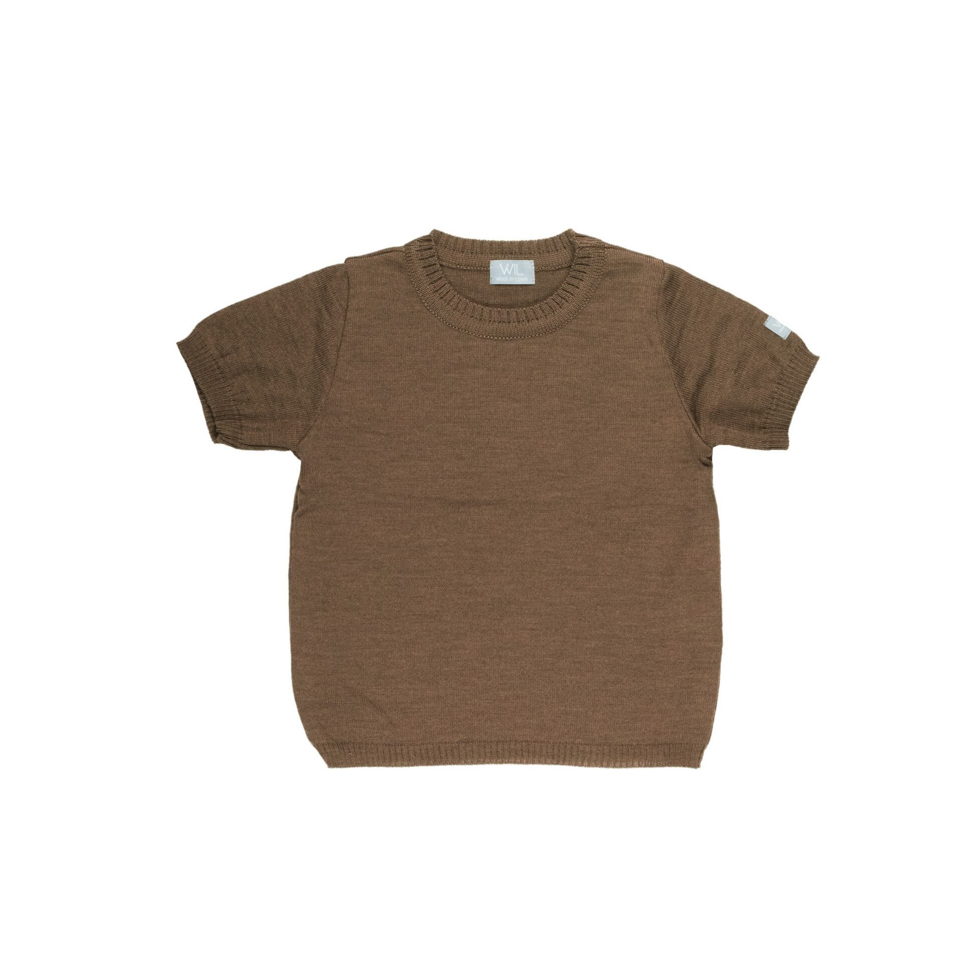 This light short sleeve sweater is perfect to wear as a t-shirt. 