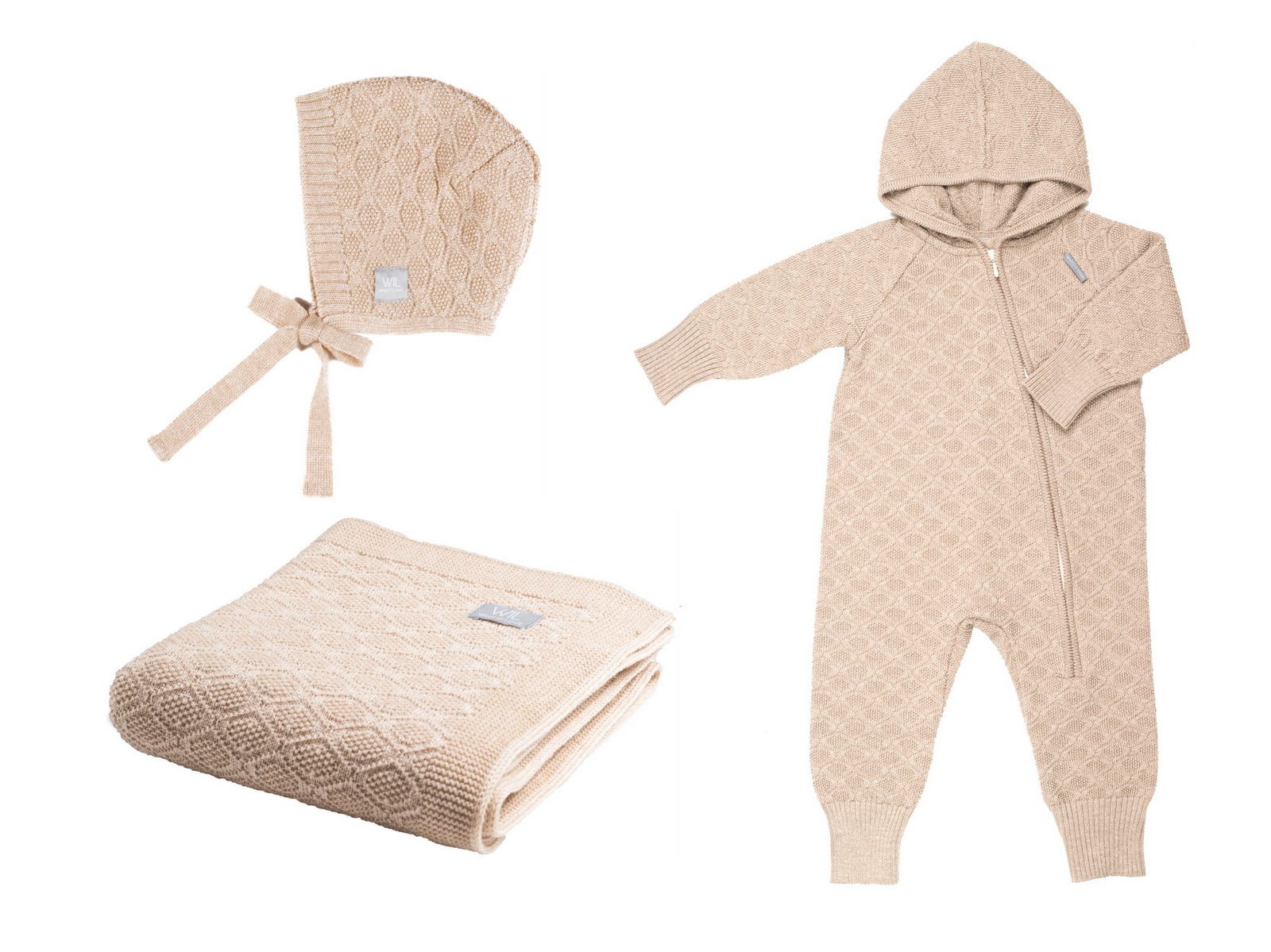 LARGE BABY GIFT SET HAPPINESS (baby blanket, jumpsuit & bonnet)
