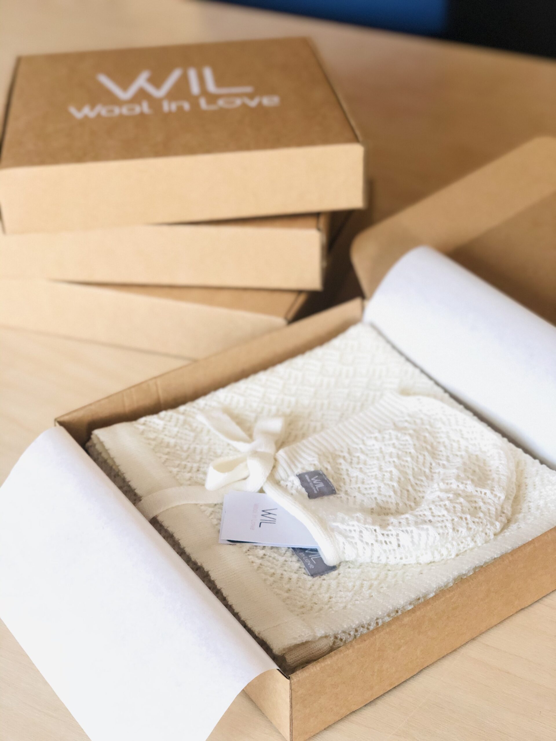 Merino Wool Baby Blanket DELIGHT
