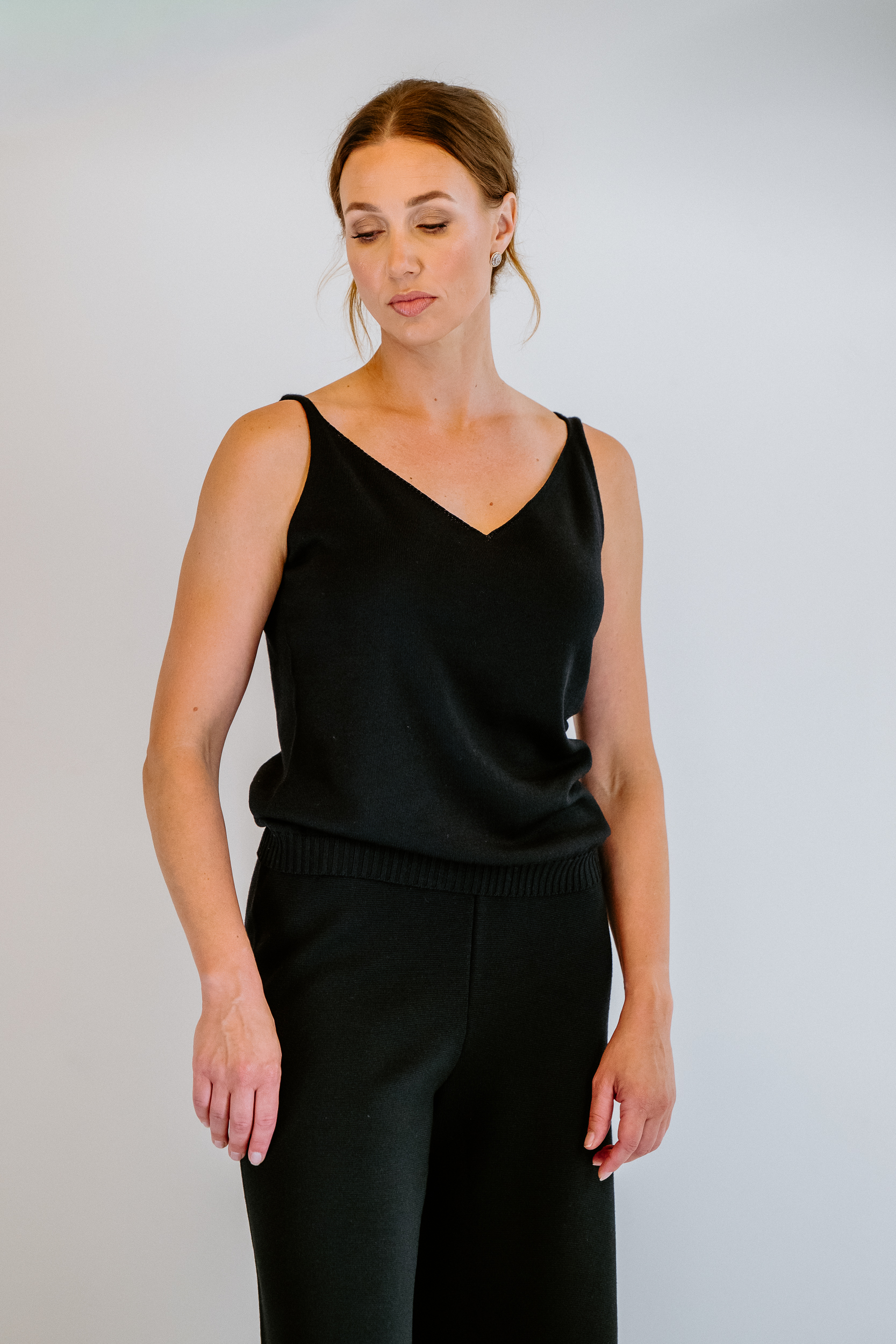 Lightweight and soft women's merino wool top - shirt